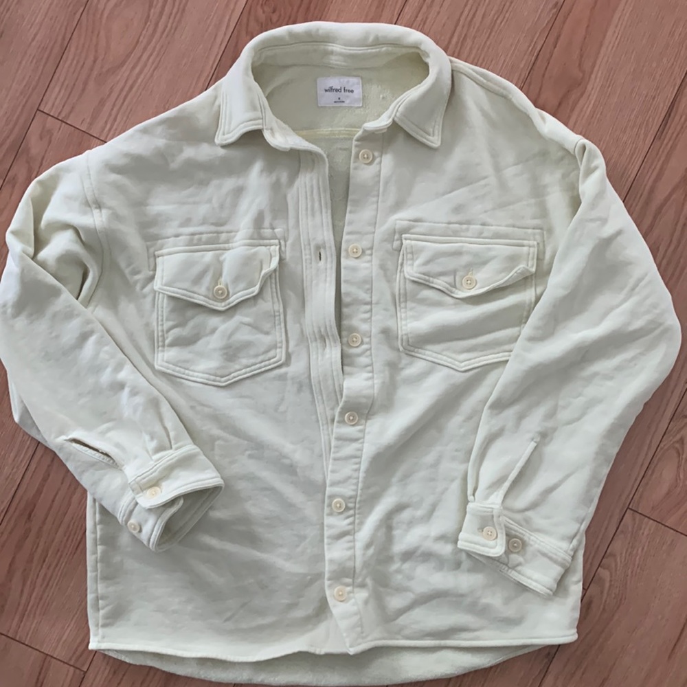 Aritzia Wilfred Free Shacket Sweater